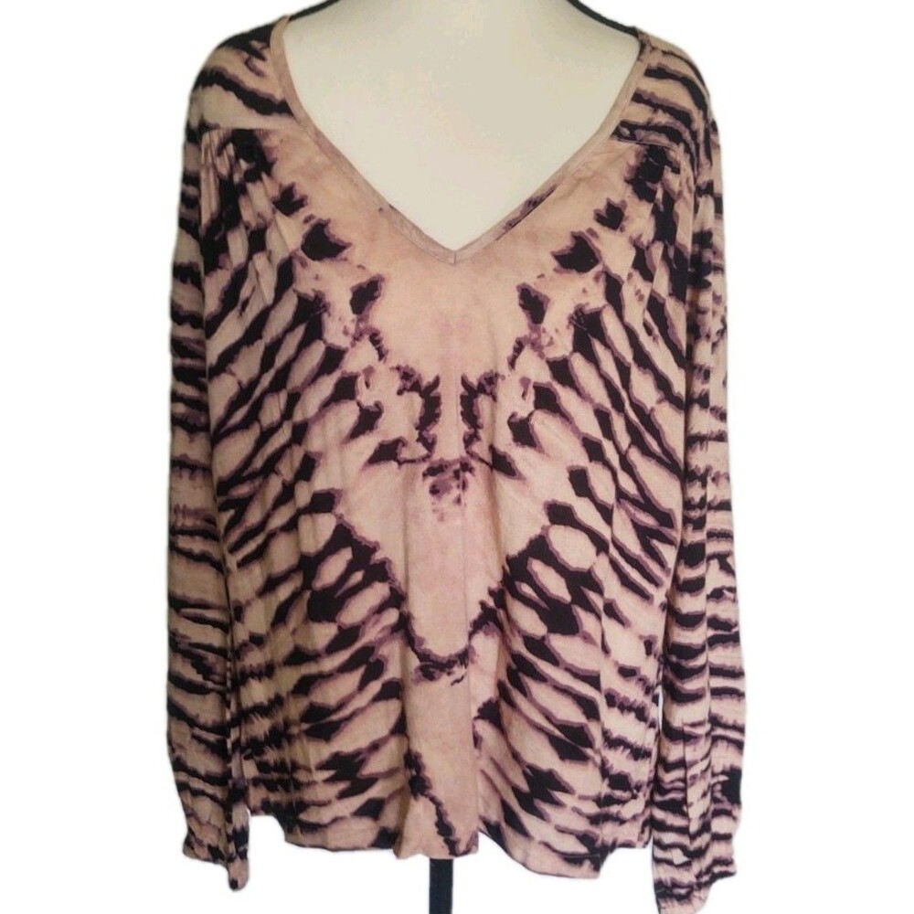 Billabong Long Sleeve Tie Dye Asymmetrical Pattern V-Neck Women's Top Size S/P